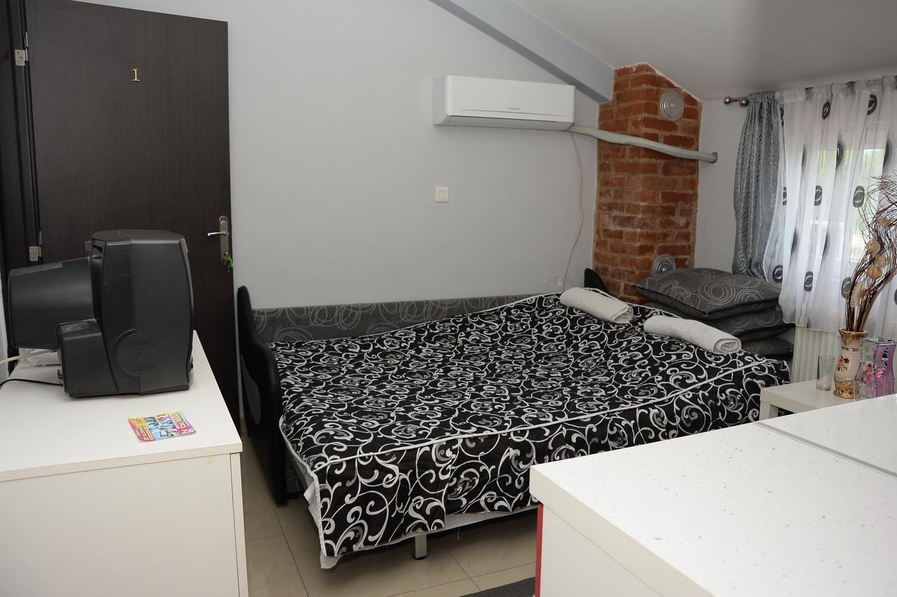 House La Strada Apartment Negotino  Luaran gambar